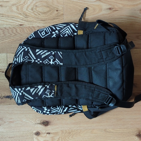 Focused Space. Unisex Tribal Print Backpack. Zippered Front Pocket. - Picture 8 of 14